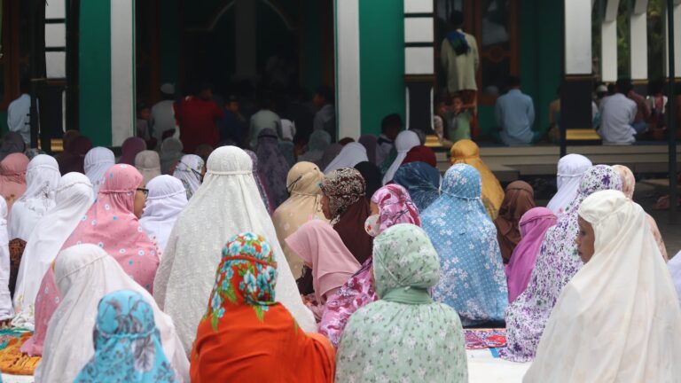 Cahaya Harapan di Awal Pagi: Pedoman Ringan Sholat Dhuha 2 Rakaat